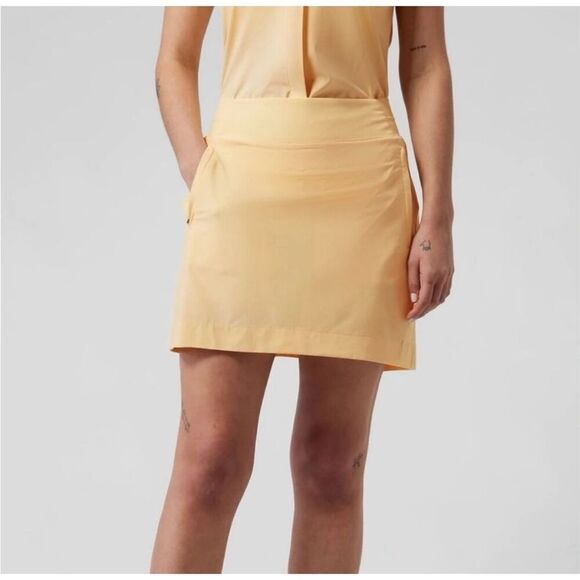 Athleta Brooklyn Skort 16" Jupe Lunira Yellow Athletic Tennis Golf Skirt 2 Small - Picture 1 of 12